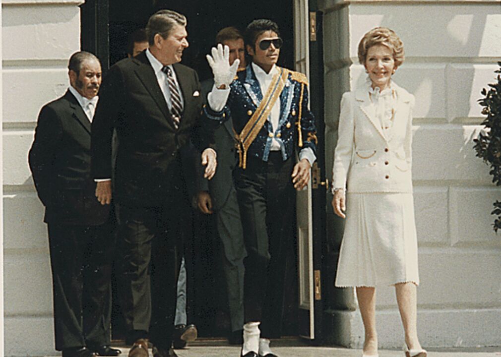 1984: Michael Jackson visits the White House